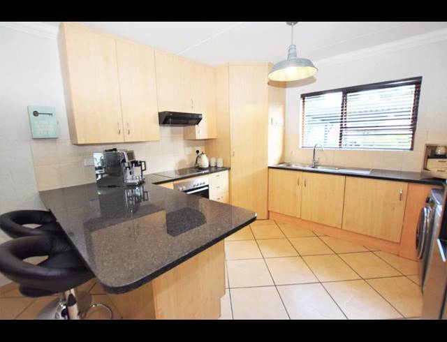 2 BEDROOM APARTMENT FOR SALE IN PAULSHOF